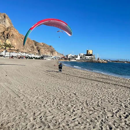 בית אירוח A 10 Minutos De La Playa De *